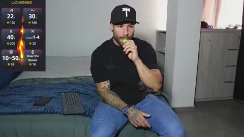 Snapshot of kite__ chatting on September 28, 2025, 9:20 pm kite__ online show from September 28, 2025, 9:20 pm