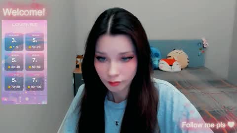 Snapshot of kitten_alisa chatting on November 7, 2025, 10:10 pm Alissa online show from November 7, 2025, 10:10 pm