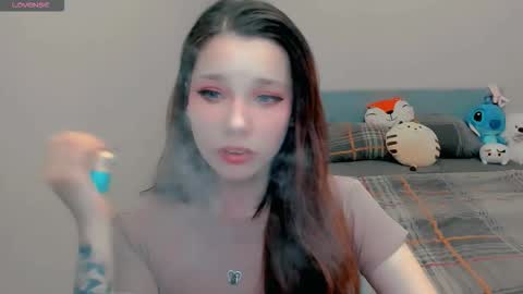 Snapshot of kitten_alisa chatting on March 7, 2026, 8:17 pm Alissa online show from March 7, 2026, 8:17 pm