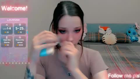 Snapshot of kitten_alisa chatting on March 8, 2026, 7:28 pm Alissa online show from March 8, 2026, 7:28 pm