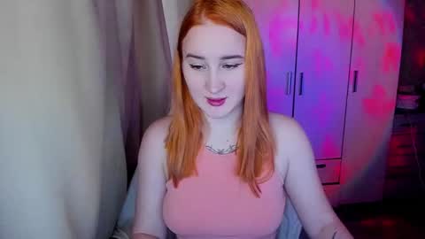 kitten_sun online show from May 1, 2026, 4:06 am