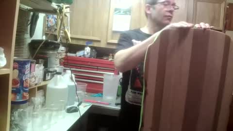 Snapshot of kittenkatch chatting on March 17, 2026, 1:43 am KittenKatch online show from March 17, 2026, 1:43 am