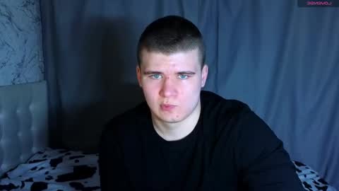 Snapshot of kittenmur chatting on January 13, 2025, 2:53 pm Vlad online show from January 13, 2025, 2:53 pm