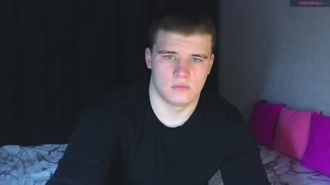 Snapshot of kittenmur chatting on March 10, 2025, 12:48 pm Vlad online show from March 10, 2025, 12:48 pm