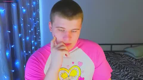 Vlad online show from December 21, 2025, 5:03 am