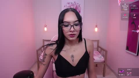 Snapshot of kitty1_xx_ chatting on June 13, 2026, 7:56 pm PVT 12TK 02PM - 9PM COLOMBIA online show from June 13, 2026, 7:56 pm