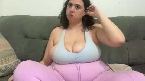 Snapshot of kitty3202 chatting on May 21, 2026, 12:39 am kitty3202 online show from May 21, 2026, 12:39 am