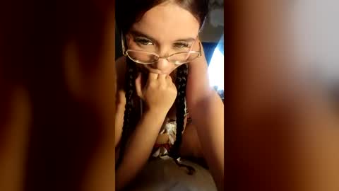 kitty_58 online show from June 26, 2026, 8:46 pm