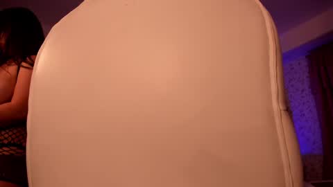 Snapshot of kitty__rouse chatting on December 9, 2024, 8:44 am Kitty  online show from December 9, 2024, 8:44 am