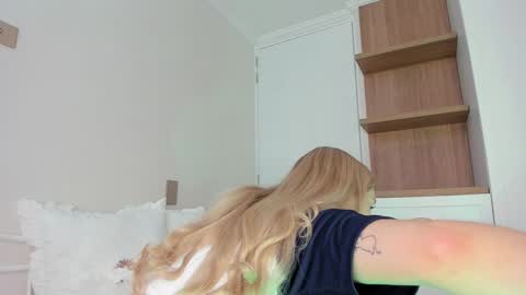 sophie online show from February 24, 2026, 6:39 pm