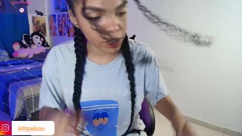 Snapshot of kitty_aikoo chatting on November 17, 2025, 6:08 am kitty_aikoo online show from November 17, 2025, 6:08 am