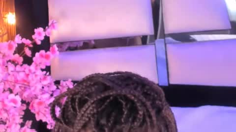 Snapshot of kitty_hart1 chatting on July 7, 2026, 3:49 pm Tip Menu de Kitty online show from July 7, 2026, 3:49 pm