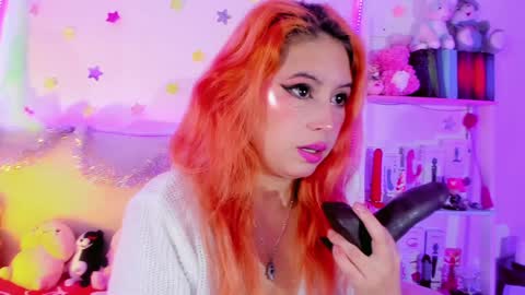 Snapshot of kitty_parker chatting on January 18, 2025, 1:41 am     online show from January 18, 2025, 1:41 am