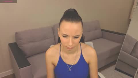 Snapshot of kitty_roose chatting on February 23, 2026, 9:06 am kitty online show from February 23, 2026, 9:06 am