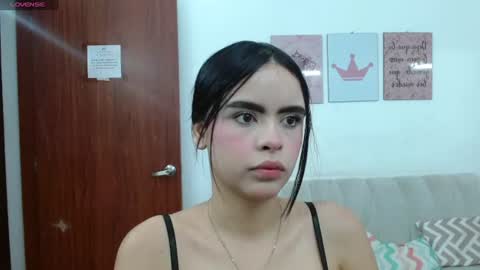 Snapshot of kitty_rousse01 chatting on June 11, 2026, 11:41 am online show from June 11, 2026, 11:41 am