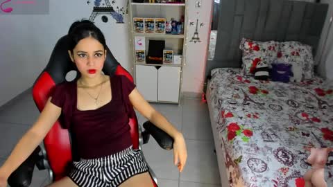 kitty_scoot online show from September 10, 2025, 1:16 am