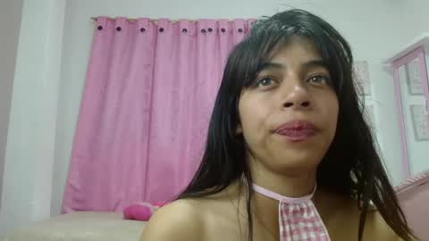Snapshot of kitty_seducction chatting on May 8, 2026, 1:44 am Aleja online show from May 8, 2026, 1:44 am