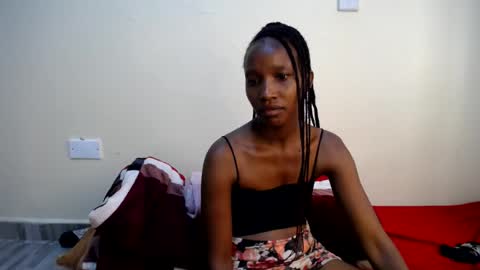 Snapshot of kittyfay_ chatting on July 13, 2026, 9:23 am Fay online show from July 13, 2026, 9:23 am
