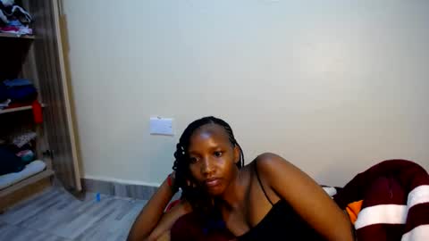 Snapshot of kittyfay_ chatting on July 25, 2026, 10:40 pm Fay online show from July 25, 2026, 10:40 pm
