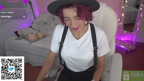 Snapshot of kittygrey chatting on February 17, 2026, 3:40 pm Samantha Grey online show from February 17, 2026, 3:40 pm