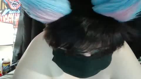 kittykemi online show from September 17, 2025, 6:48 am