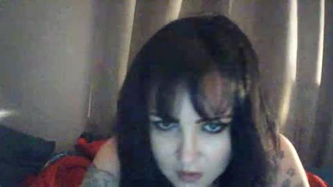 SummerT online show from April 21, 2026, 11:29 pm