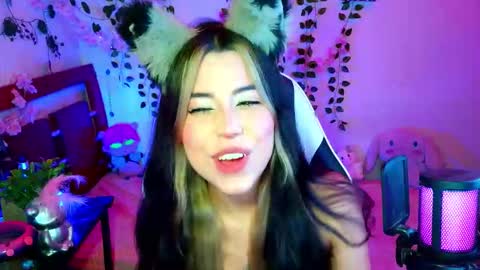 Kittyuwu  online show from February 6, 2026, 4:39 am