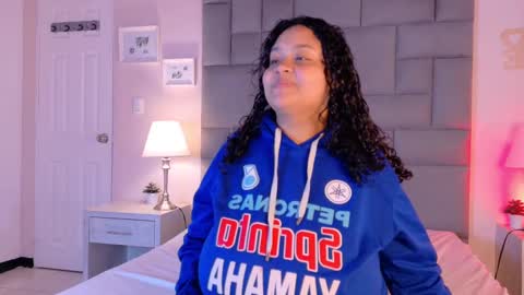 Kitty Hill online show from September 23, 2025, 5:10 am