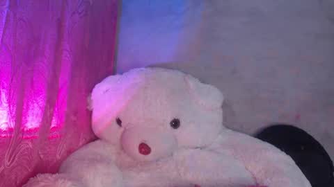 MARI -- ----   transmission forever today 10 pm time  colombia online show from February 18, 2025, 4:05 pm