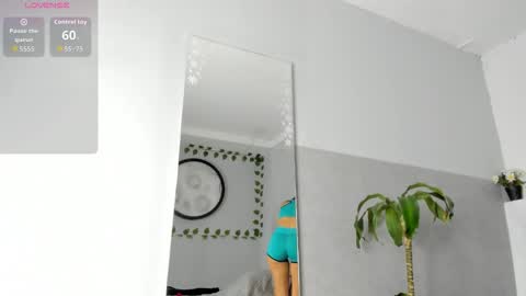 Snapshot of klariz09 chatting on February 10, 2026, 8:02 pm klariz09 online show from February 10, 2026, 8:02 pm