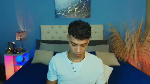 klaton__ online show from November 8, 2025, 12:00 am