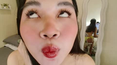 Snapshot of kleaaaaaa chatting on May 25, 2026, 10:21 am kleaaaaaa online show from May 25, 2026, 10:21 am