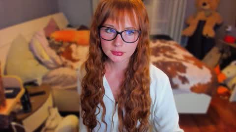 Snapshot of klementinagirl chatting on September 8, 2025, 8:19 pm Klementinafanslyklementina6661 online show from September 8, 2025, 8:19 pm