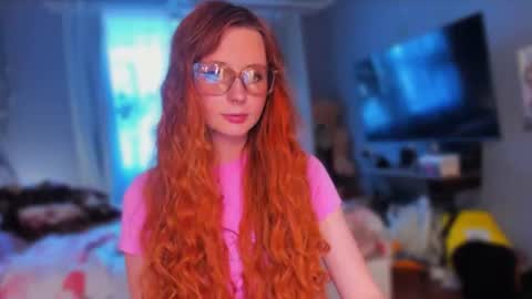 Snapshot of klementinagirl chatting on June 11, 2026, 4:27 pm Klementinafanslyklementina6661 online show from June 11, 2026, 4:27 pm