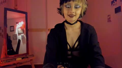 Kleo online show from October 29, 2025, 9:27 pm