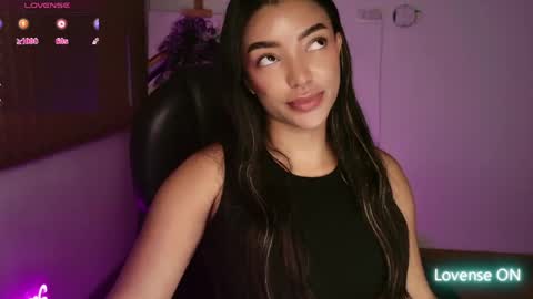 Snapshot of kleogold_1 chatting on May 4, 2026, 12:28 am Christina online show from May 4, 2026, 12:28 am