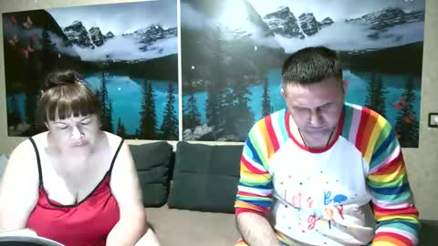Kleosnow online show from September 26, 2025, 8:24 pm