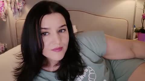 Snapshot of kleospassion chatting on June 26, 2026, 5:34 am Kleospassion online show from June 26, 2026, 5:34 am