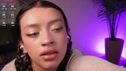 Snapshot of kloe_meow chatting on June 18, 2026, 3:29 am Kloe online show from June 18, 2026, 3:29 am