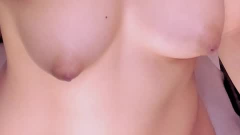 Kloe Brown online show from January 5, 2026, 5:27 pm