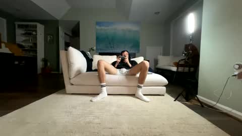 knautyknight online show from January 23, 2025, 5:24 am