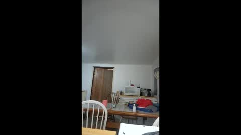 Snapshot of knead4weed chatting on May 10, 2026, 7:13 am knead4weed online show from May 10, 2026, 7:13 am