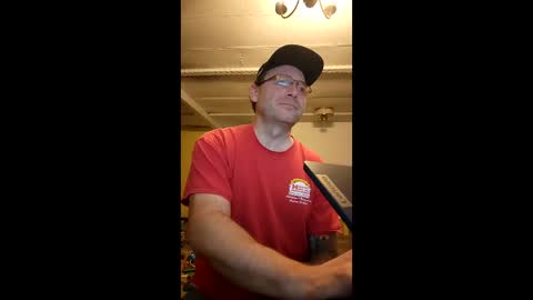 Snapshot of knead4weed chatting on May 13, 2026, 9:06 am knead4weed online show from May 13, 2026, 9:06 am