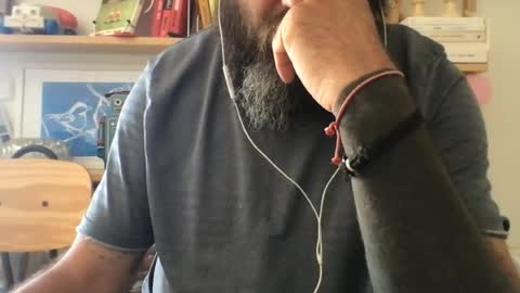 knicker76 online show from August 6, 2026, 9:44 am