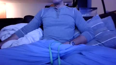 Knight3975 online show from November 21, 2025, 2:27 pm