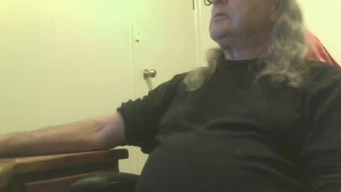 knobout online show from June 28, 2026, 12:11 pm
