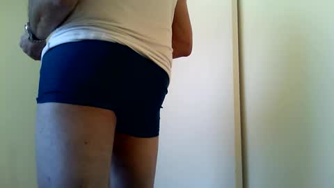 koensp8nk online show from May 7, 2026, 4:12 pm