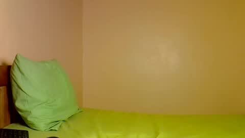 Snapshot of koko554437 chatting on July 5, 2026, 9:44 pm Koko online show from July 5, 2026, 9:44 pm