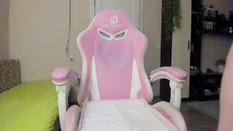 Snapshot of kokomi_sangonomia chatting on March 27, 2026, 4:51 pm Laura online show from March 27, 2026, 4:51 pm