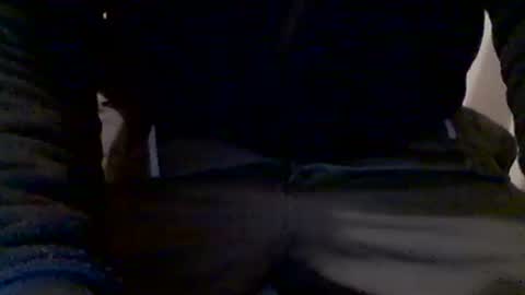 kokostorytellerr online show from May 8, 2026, 2:17 am